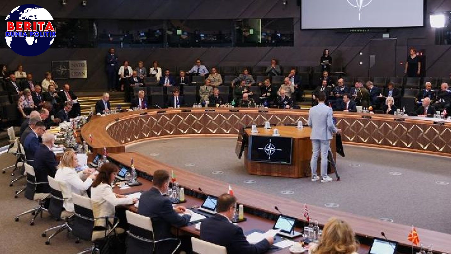 Markas NATO Penuh 30 Negara Bertemu Apa yang Mereka Bahas