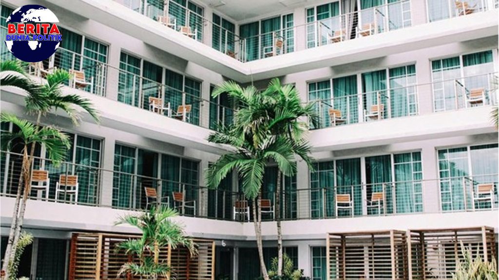 Krisis Mengancam PHK Besar-Besaran di Hotel Jakarta Dekat!