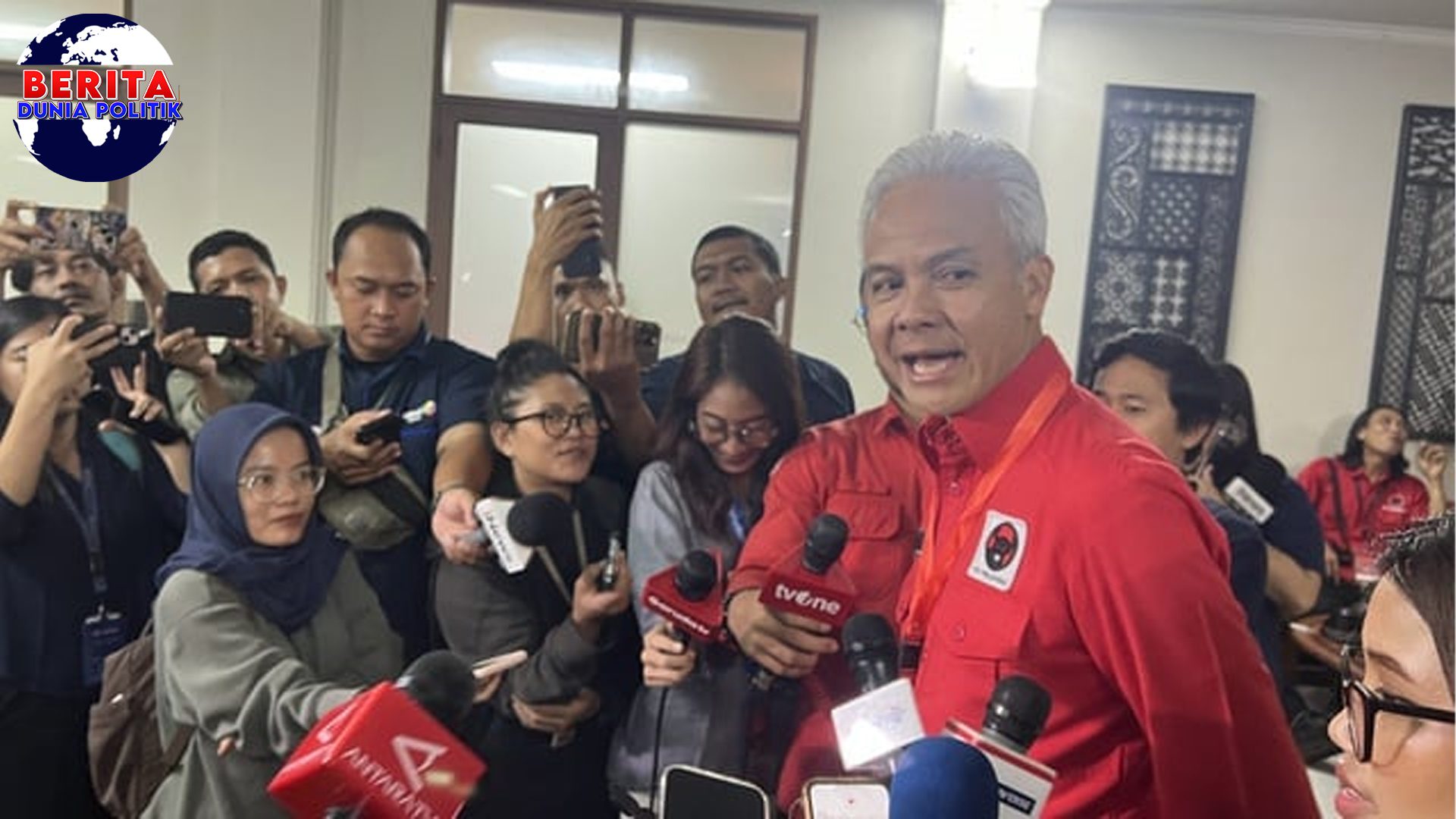 Ganjar Klarifikasi Soal Penundaan Kongres PDIP dan Hasto!