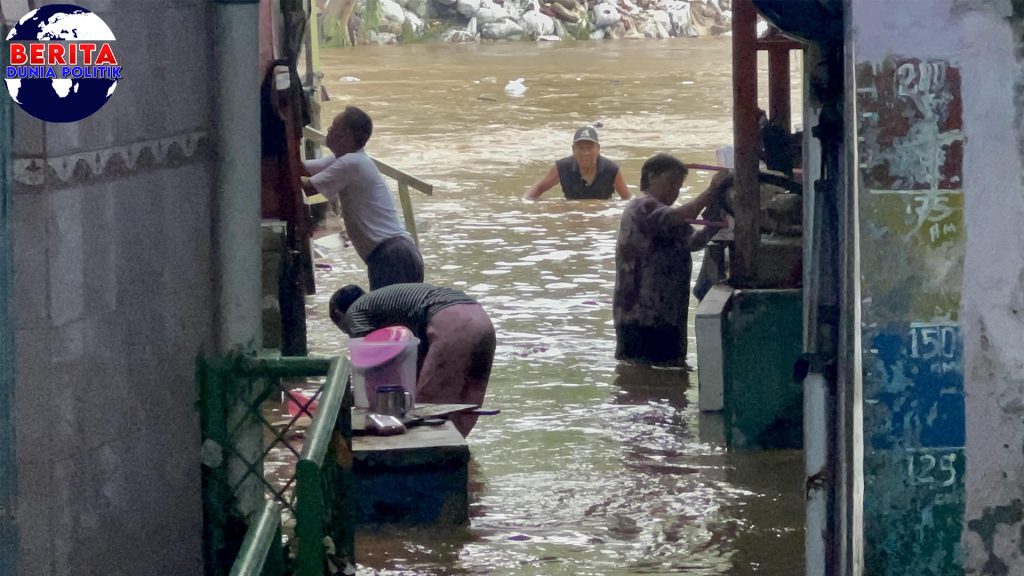Kebon Pala Kembali Terendam, 3 Banjir dalam 10 Hari