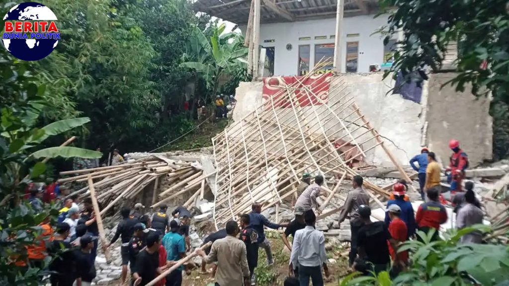 Longsor Majelis Baru Taklim Pandeglang Runtuh 1 kali!