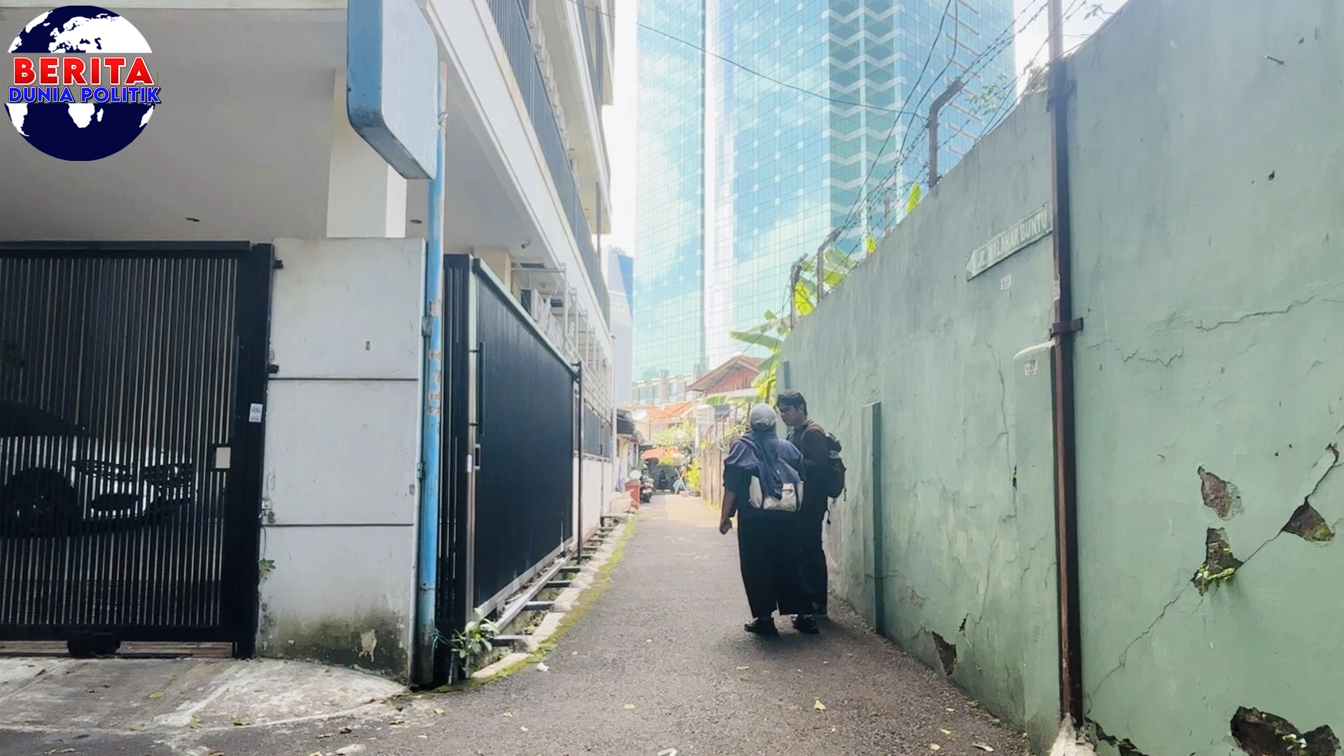 Benhil Geger! Dua Art Baru Nekat Lompat Lantai 4