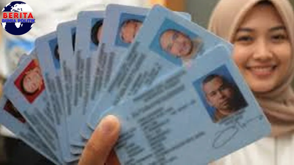 Wamendagri Usul Denda 1 E-KTP Hilang: Warga Waswas!